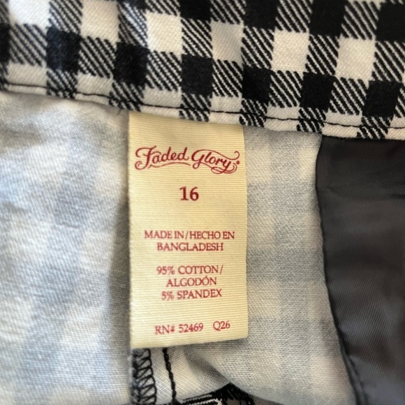 Checked Straight Leg - Picture 5 of 6